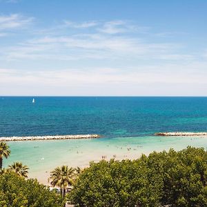 Interno 19 - Vista Mare